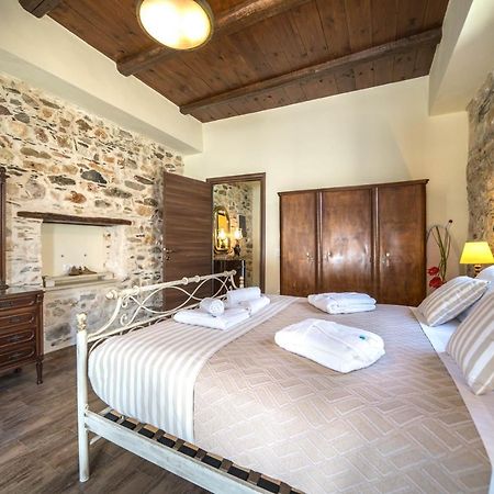 Arhontariki Luxury Apartment Pánormos エクステリア 写真