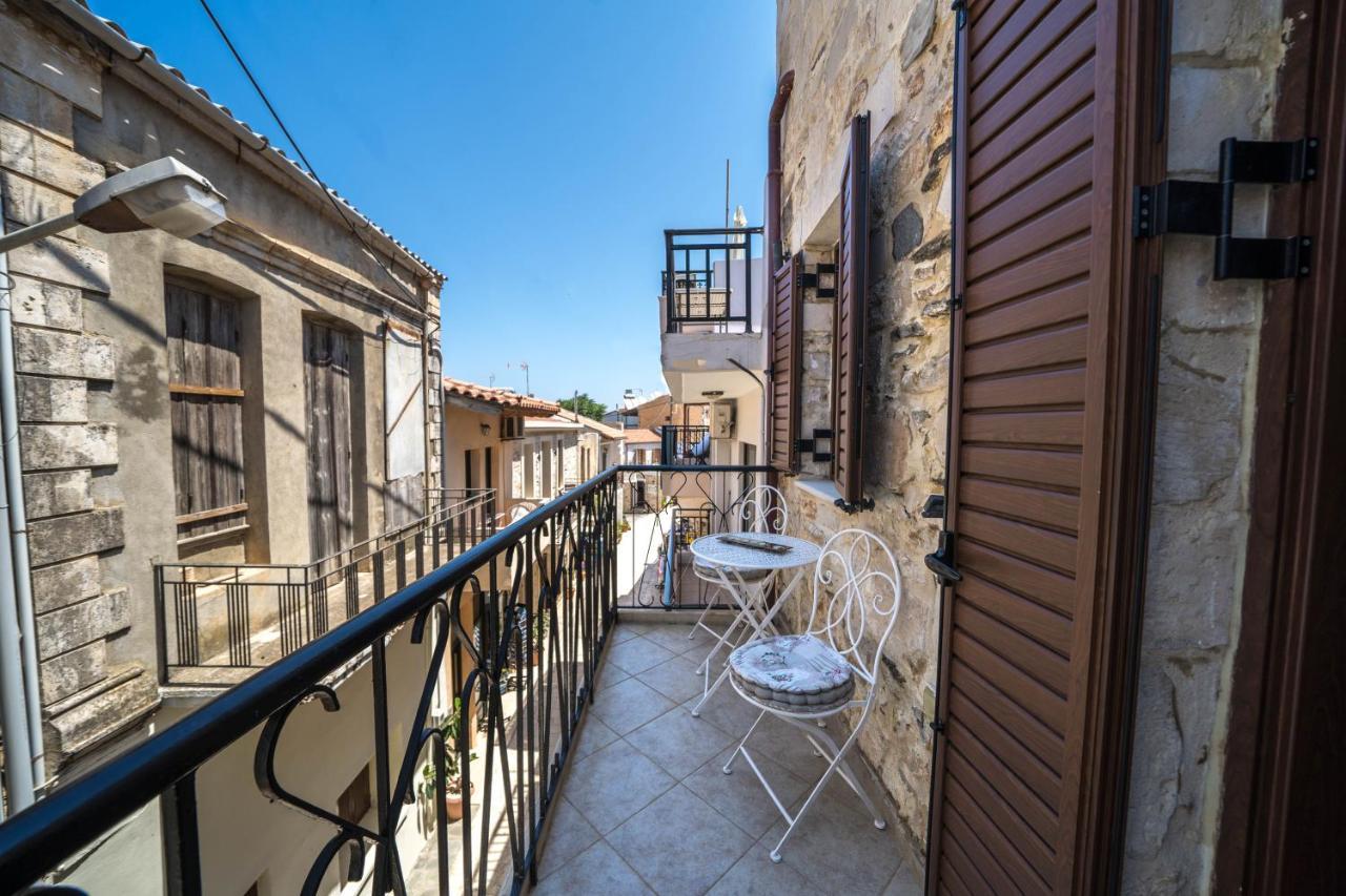 Arhontariki Luxury Apartment Pánormos エクステリア 写真