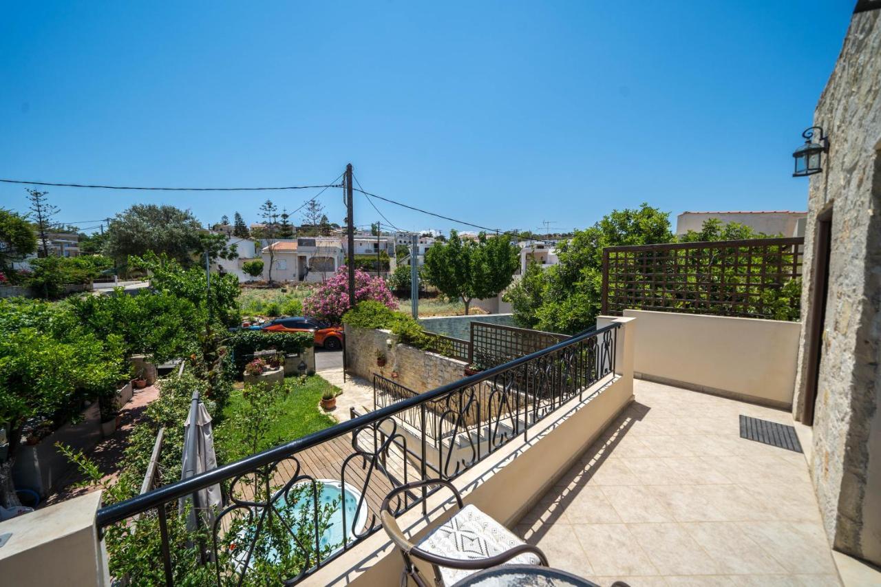 Arhontariki Luxury Apartment Pánormos エクステリア 写真