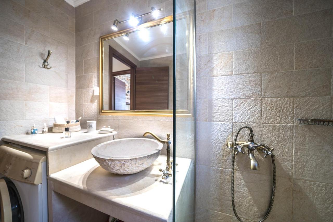 Arhontariki Luxury Apartment Pánormos エクステリア 写真